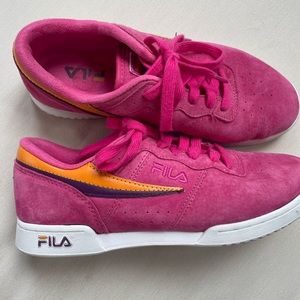 Hot pink Fila sneakers size 81/2